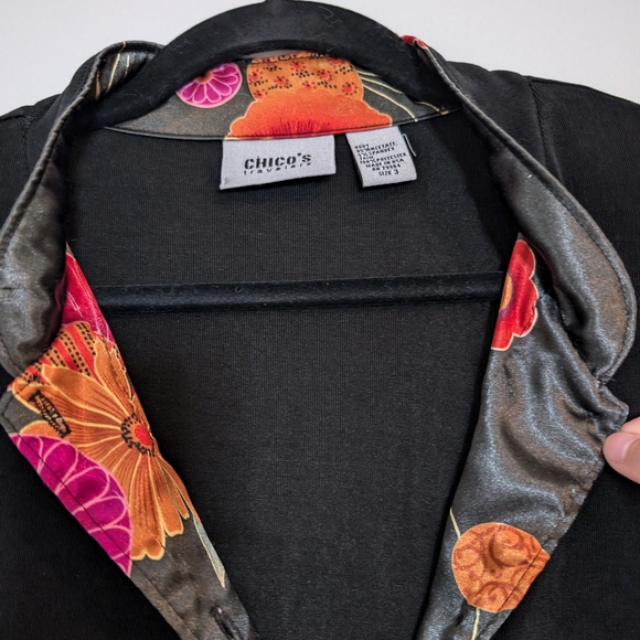Chicos Travelers Button Up Long Sleeve Colorful inside collared acetate size 3 - Picture 4 of 15